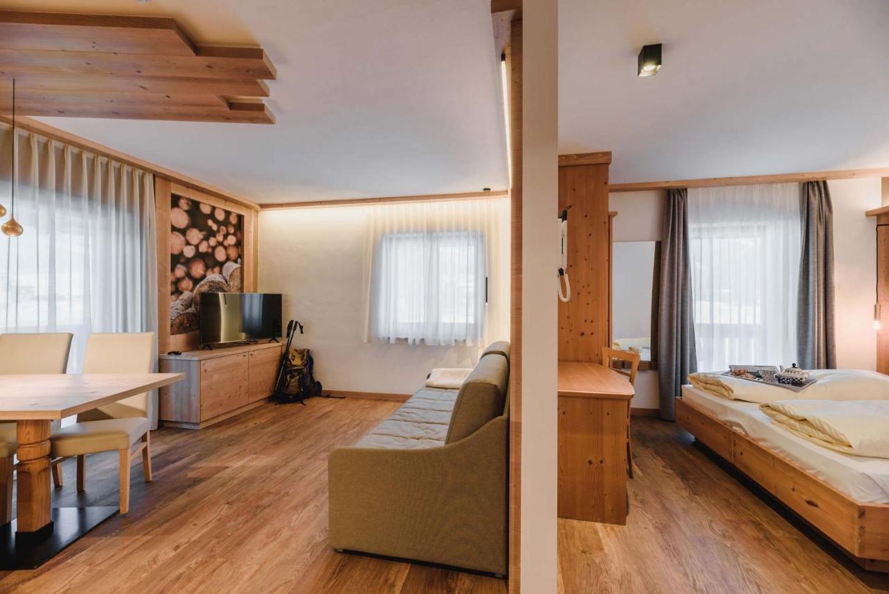 Cesa Edelweiss Living & Spa Campitello di Fassa Kültér fotó