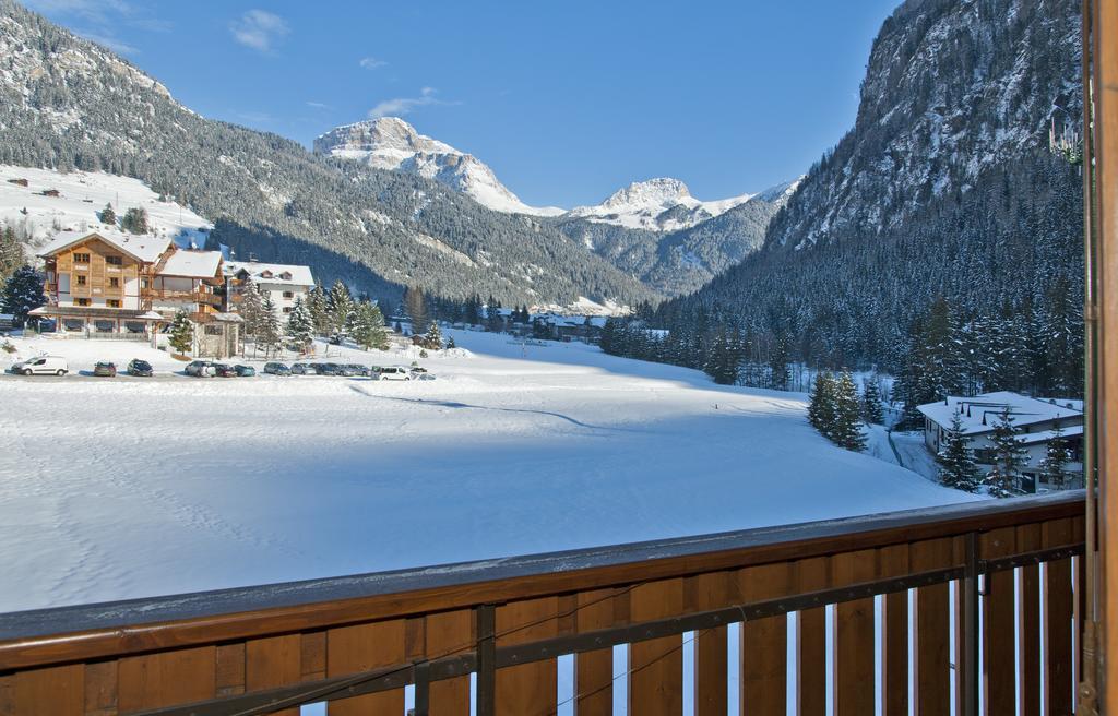 Cesa Edelweiss Living & Spa Campitello di Fassa Kültér fotó